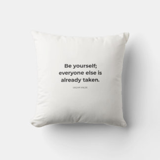 Wees jezelf - Wilde Quote Kussen