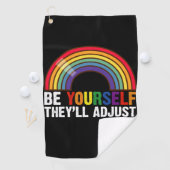 Wees jezelf, ze passen LGBTQ Rainbow Gay Pride aan Golfhanddoek (Insitu)
