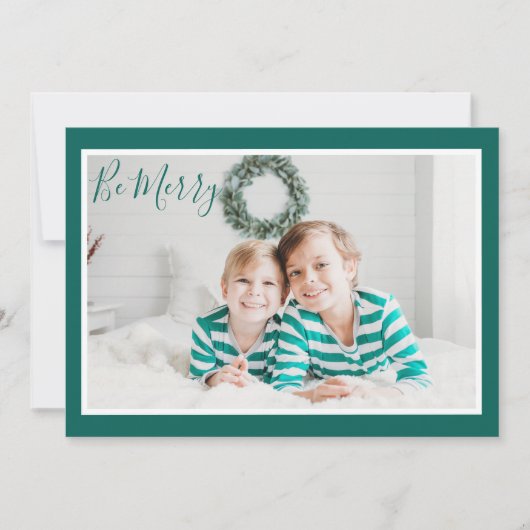 Wees Merry Chic Modern Green Kerstmis Feestdagenkaart (Voorkant)