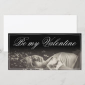 Wees mijn Valentijn - liegende jonge vrouw (Voorkant / Achterkant)