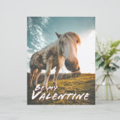 Wees mijn Valentijn met kijkend paard (Staand voorkant)