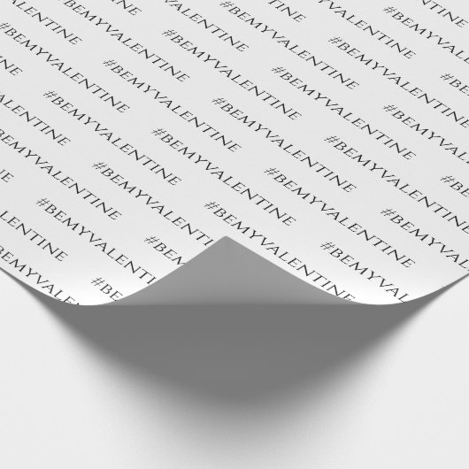 Wees mijn Valentijn minimaal zwart en wit Cadeaupapier (Hoek)