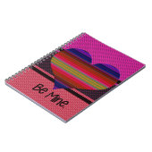 Wees mijn Valentijn regenbooghart Notitieboek (Linkerzijde)