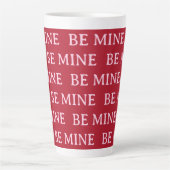 Wees Mijn Valentijnsdag Cadeau – Romantische Liefd Latte Mok (Voorkant)