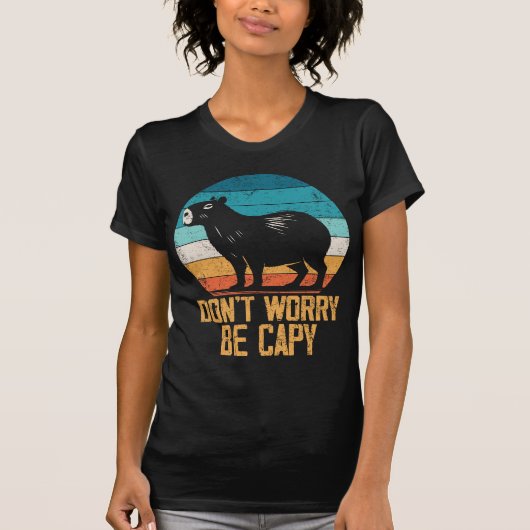 Wees niet bang voor Capy Funny Capybara Retro Nove T-shirt (Voorkant)
