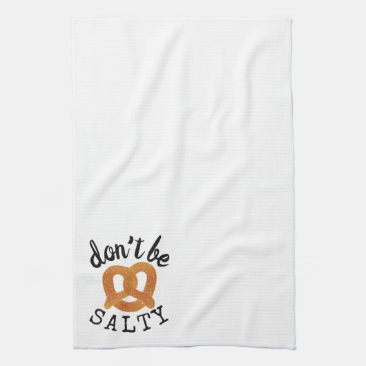 Wees niet zout grappig pretzel pun theedoek (Verticaal)