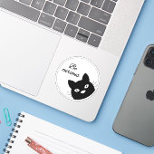 Wees nieuwsgierig sticker (Laptop met iPhone)