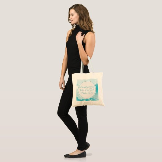 Wees nog steeds en weet dat ik goddelijk  Bijbelse Tote Bag (Voorkant (model))