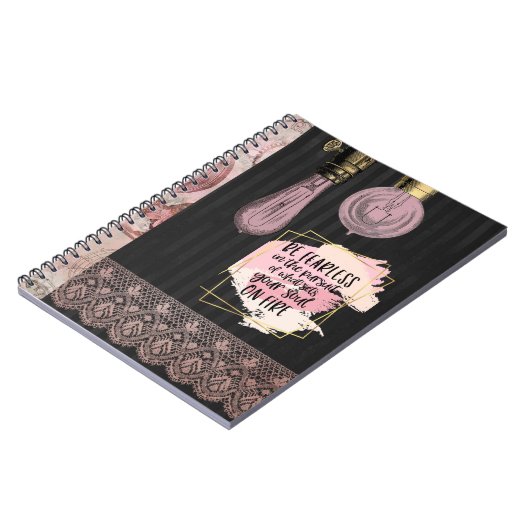 Wees onbevreesd in het nastreven van je passies notitieboek (Linkerzijde)