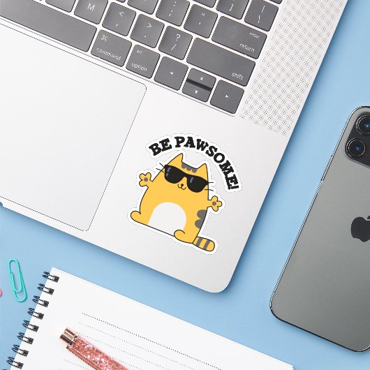 Wees piepklein Geweldige kattenwoordje Sticker (Laptop met iPhone)