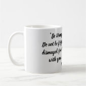 Wees sterk en moedig Joshua 1:9 Bijbelversie Koffiemok (Links)