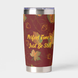 Wees stil herfstbladeren geïsoleerde drinkbeker