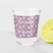 Wees uniek en wees jezelf shot glas (Voorkant)