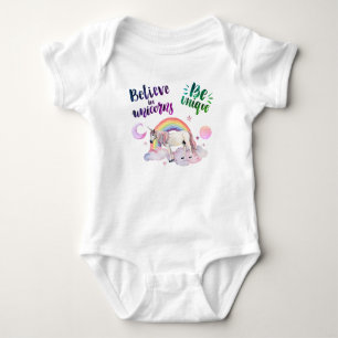 Wees unieke Girly Moon Eenhoorns Regenboog Romper