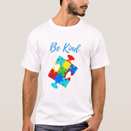 Wees voorzichtig met Autisme Kleurig Puzzle Piece T-shirt (Voorkant)