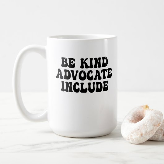 Wees vriendelijk, bepleit, neem op koffiemok (Met donut)
