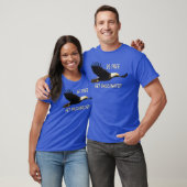 Wees vrij om gevaccineerd vliegende Amerikaanse ad T-shirt (Unisex)