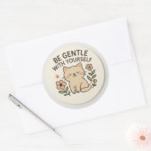 Wees Zacht Voor Jezelf Kat Sticker (Envelop)