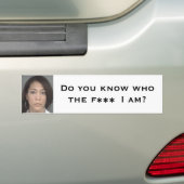 Weet je wie de F*** ik ben? Bumpersticker (Op auto)