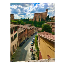Weg naar de Duomo in Siena, Italië Foto Afdruk