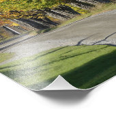 Wegdek voor klassieke landschuur/boerderij in het  foto afdruk (Hoek)