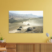 Wegen rijden over grove bergwegen canvas afdruk (Insitu (Woonkamer))