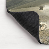 Wegen rijden over grove bergwegen muismat (Hoek)