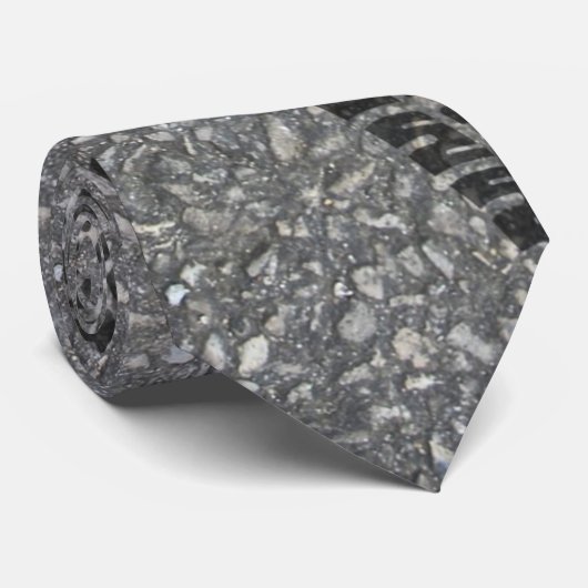 Wegenbandsporen — nieuwheid stropdas (Opgerold)