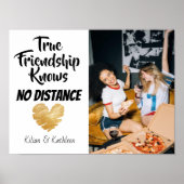 Weggooien, vriendschap weet geen afstand. poster (Voorkant)