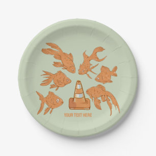 Wegkegels en oranje goudvissen papieren bordje