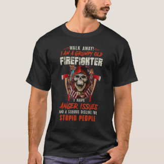 Weglopen Ik ben een chagrijnige oude brandweerman  T-shirt