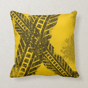 Wegmarkering voor zwarte banden met hoogspanning kussen