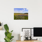 Weide van penstemon-wildbloemen in de poster (Thuiskantoor)
