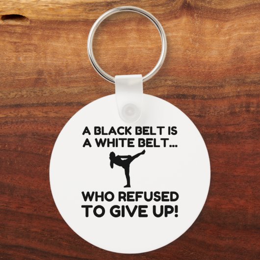 WEIGERING ZWARTE GORDEL SLEUTELHANGER (Voorkant)