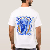 Weimaraner die door de letter "O" in Goud gluurt T-shirt (Achterkant)
