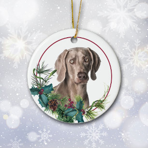 Weimaraner Dog Evergreen Berry Wreath Keramisch Ornament