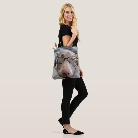 Weimaraner in slimme bril tote bag (Op model)