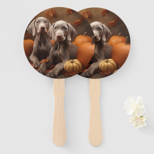 Weimaraner Puppy Herfst Delight Pompoen Handwaaier (Voorkant en achterkant)