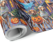 Weimaraner Trick-or-Treating in Halloween Costumes Cadeaupapier (Rol Hoek)