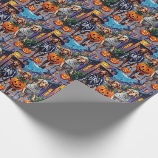 Weimaraner Trick-or-Treating in Halloween Costumes Cadeaupapier (Hoek)