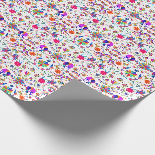 Weims, Rabbits, & Birds Otomi styled pattern  Cadeaupapier (Hoek)