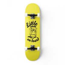 weinig sass op skateboard