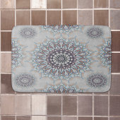 Weinig witte bloemen gevallen naar het platteland badmat