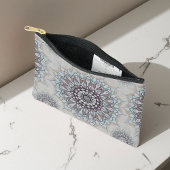 Weinig witte bloemen gevallen naar het platteland etui