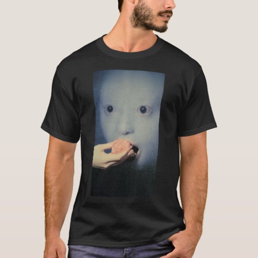 Weird infant eating t-shirt (Voorkant)