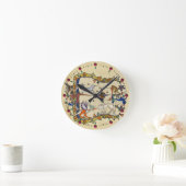 WEIRD MEDIEVAL BESTIARY , UNICORN FIGHTING MONKEY RONDE KLOK (Huis)