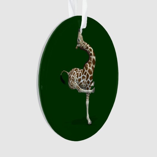 Weird Sportive Giraffe Ornament (voorkant)