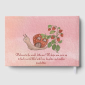 Welcome Baby Girl Guest Book - Pink Strawberry  Gastenboek (Achterkant)