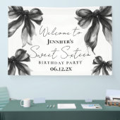 Welcome Black Bow Coquette Script Sweet 16 Spandoek (Beurs)