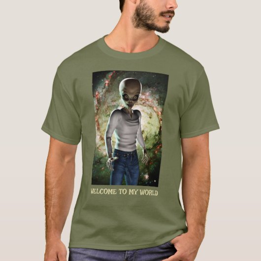 Welcome to my World. Alien in galaxy T-shirt (Voorkant)